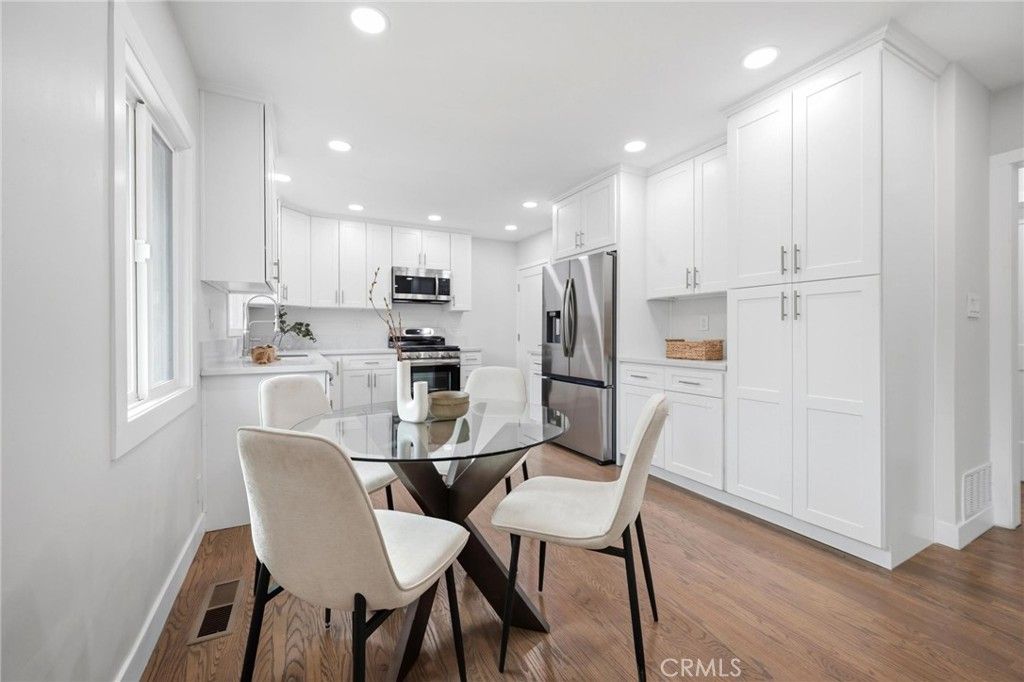 7663 Airlie Drive, Tujunga, CA 91042 — photo 5