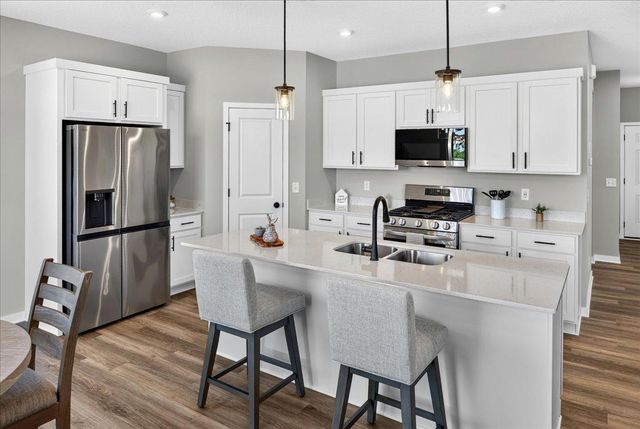 3135 Jandura Avenue NE, Saint Michael, MN 55376