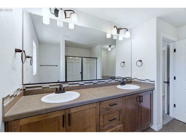 10837 Sw CARINTHIA Cir, Wilsonville, OR 97070