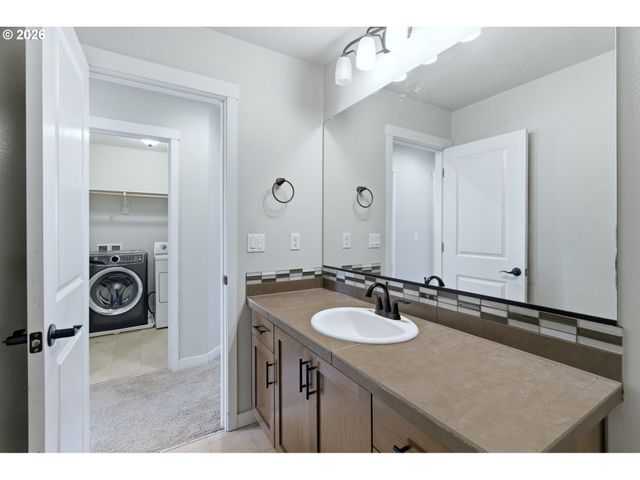 10837 Sw CARINTHIA Cir, Wilsonville, OR 97070