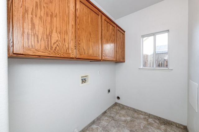 10304 N Recreation Avenue, Fresno, CA 93730