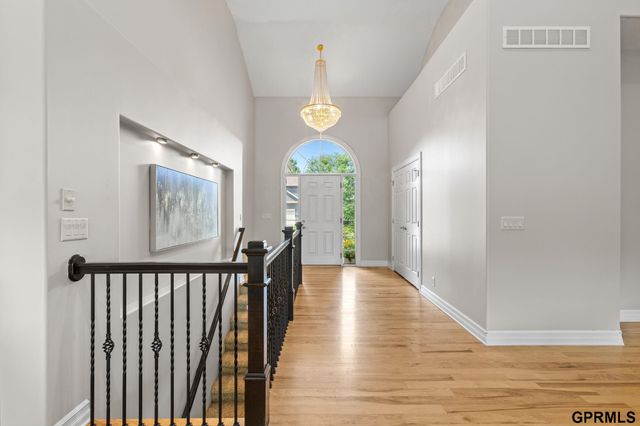 17055 Corby Street, Omaha, NE 68116