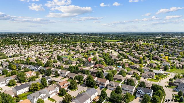 17055 Corby Street, Omaha, NE 68116