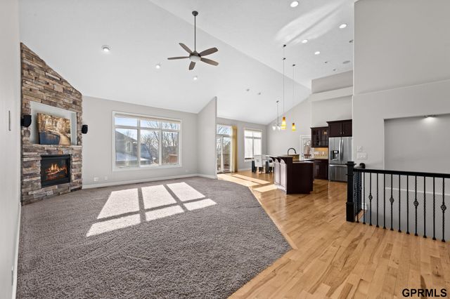 17055 Corby Street, Omaha, NE 68116