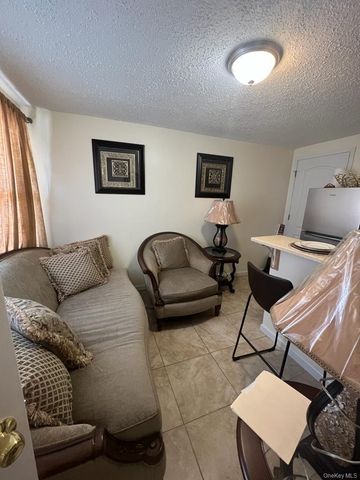 1023B E 229th Street, Bronx, NY 10466