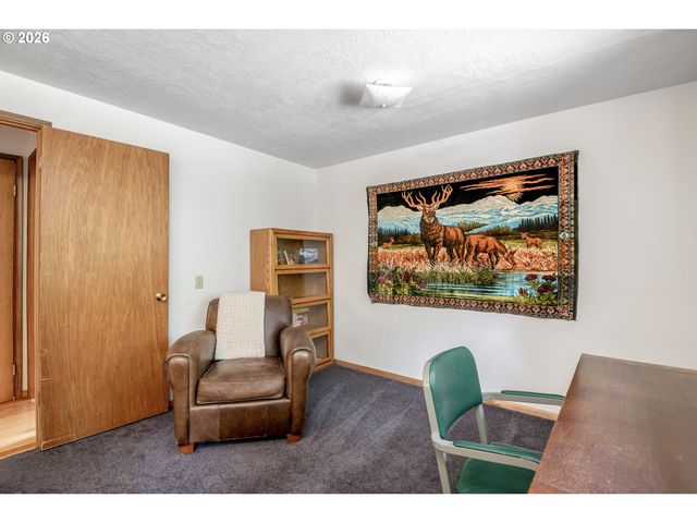 100 ASPEN Ln, Packwood, WA 98361