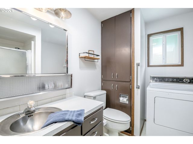 100 ASPEN Ln, Packwood, WA 98361