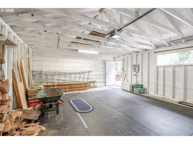 100 ASPEN Ln, Packwood, WA 98361