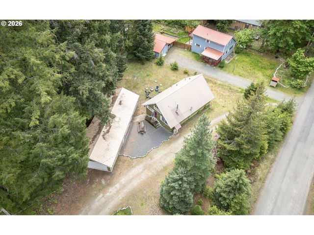 100 ASPEN Ln, Packwood, WA 98361