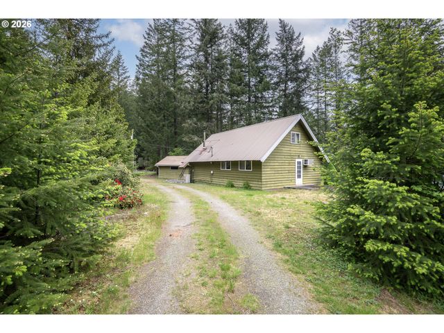 100 ASPEN Ln, Packwood, WA 98361