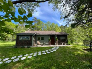 5039 Indian Hill Road, Honor, MI 49640