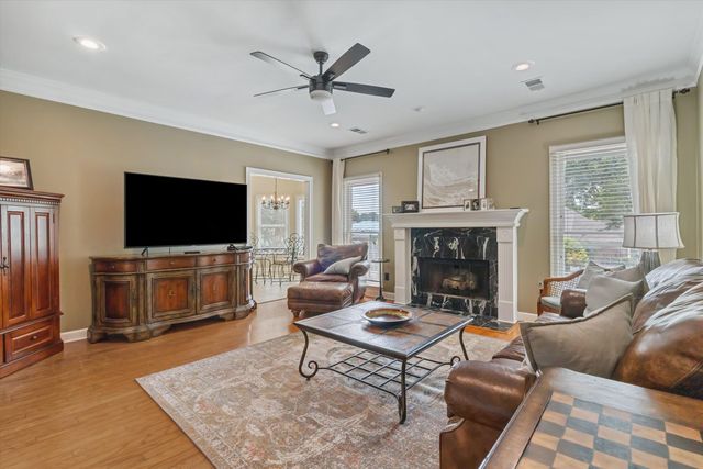 683 FLETCHER RD, Collierville, TN 38017