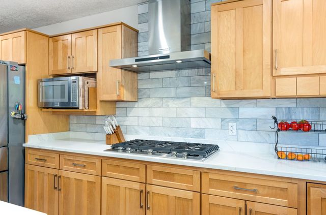 5604 Planeta Court NE, Albuquerque, NM 87111