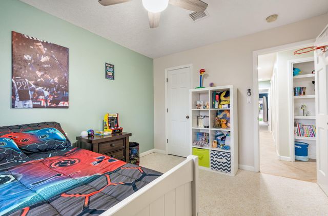 5604 Planeta Court NE, Albuquerque, NM 87111