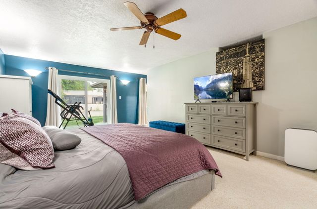 5604 Planeta Court NE, Albuquerque, NM 87111