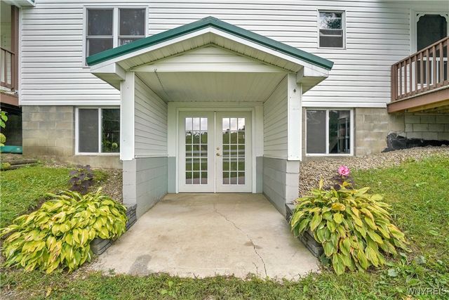 9670 County Road 3, Centerville, NY 14065