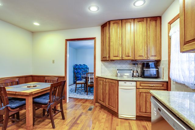 1434 Pine Springs Rd, Knoxville, TN 37922