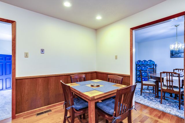 1434 Pine Springs Rd, Knoxville, TN 37922