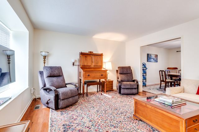 1434 Pine Springs Rd, Knoxville, TN 37922