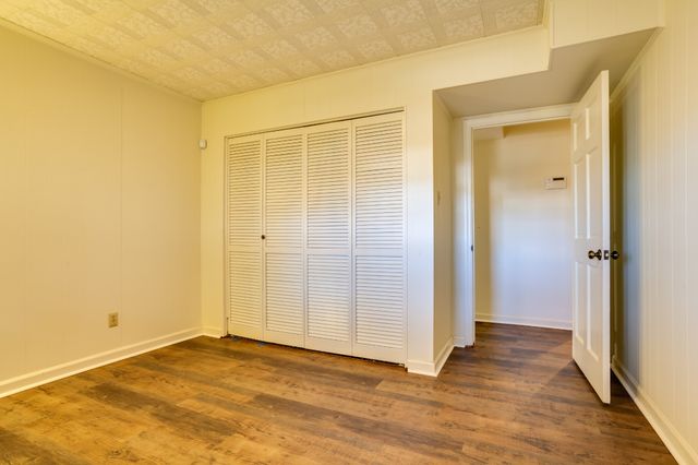 1434 Pine Springs Rd, Knoxville, TN 37922