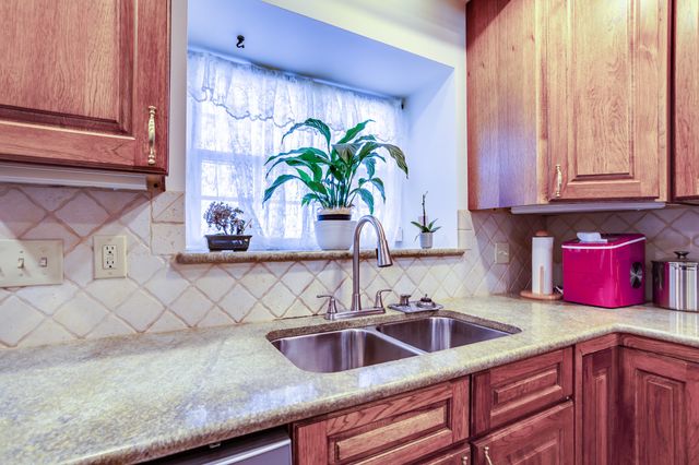 1434 Pine Springs Rd, Knoxville, TN 37922