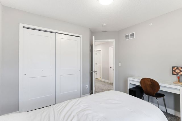 5088 93rd Lane N, Brooklyn Park, MN 55443