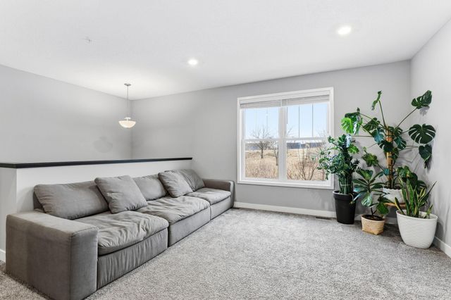 5088 93rd Lane N, Brooklyn Park, MN 55443