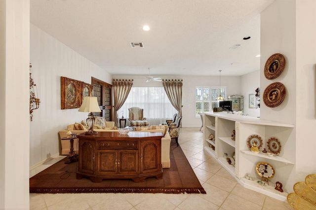 7844 Rockford Road, Boynton Beach, FL 33472