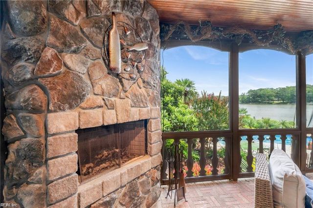 675 Thalia Point RD, Virginia Beach, VA 23452