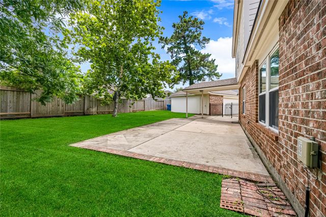 28507 Chateau Springs Court, Spring, TX 77386