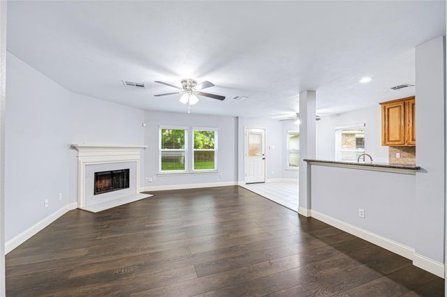 28507 Chateau Springs Court, Spring, TX 77386