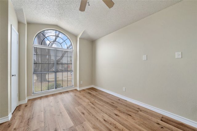 4318 Metronome Drive, Grand Prairie, TX 75052