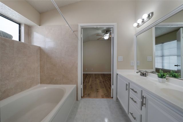 4318 Metronome Drive, Grand Prairie, TX 75052