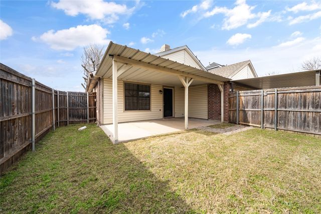 4318 Metronome Drive, Grand Prairie, TX 75052
