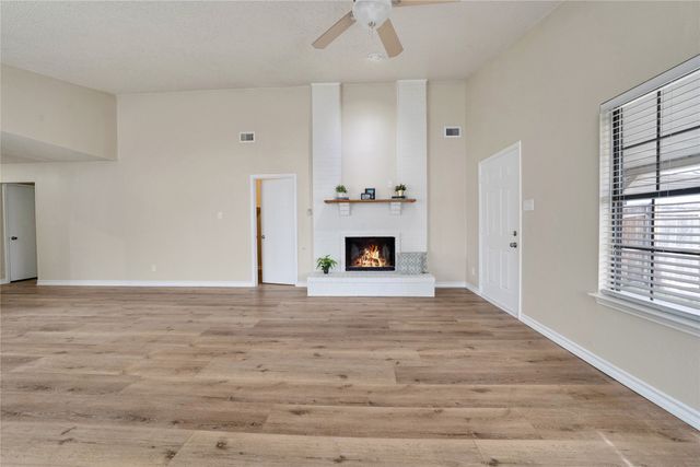 4318 Metronome Drive, Grand Prairie, TX 75052