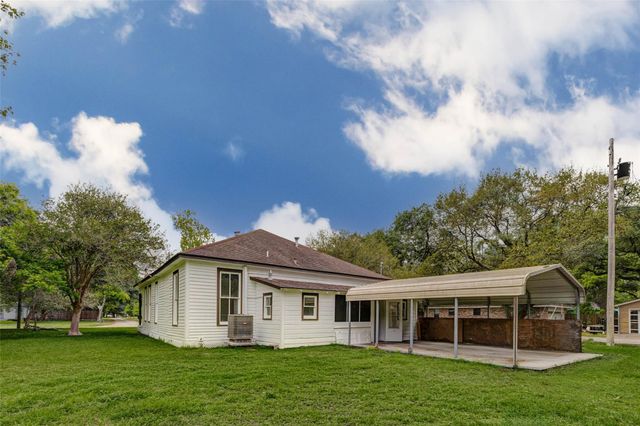 1302 Ross Street, La Marque, TX 77568