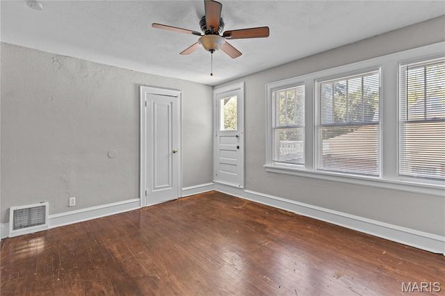 215 Carson Road, Ferguson, MO 63135