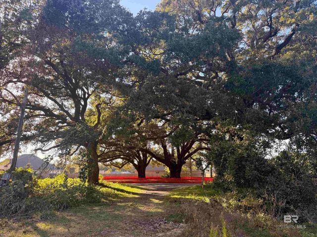 919 Hickory Street, Foley, AL 36535