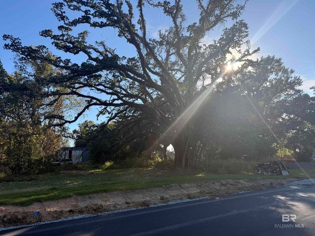 919 Hickory Street, Foley, AL 36535