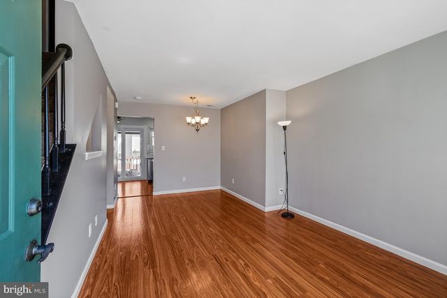 46724 SUMMIT TER, Sterling, VA 20164