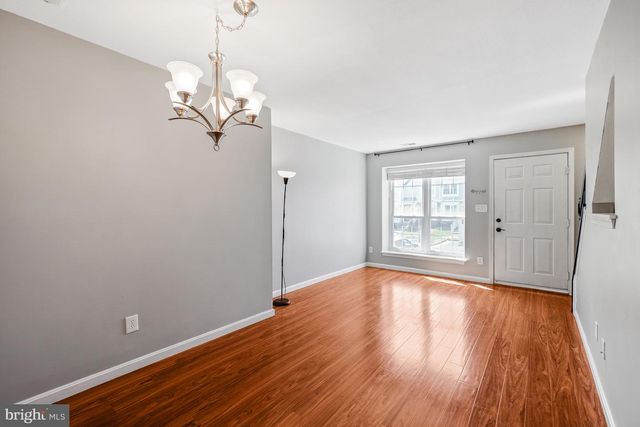 46724 SUMMIT TER, Sterling, VA 20164
