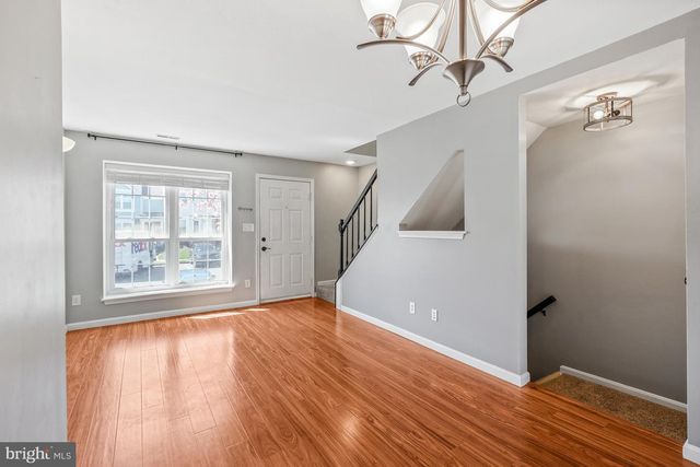 46724 SUMMIT TER, Sterling, VA 20164