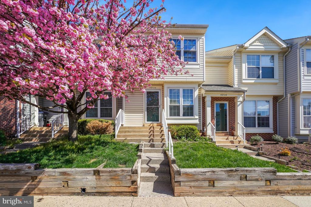 46724 SUMMIT TER, Sterling, VA 20164