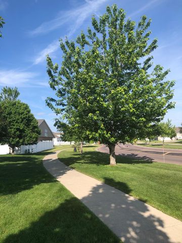 4788 Clock Tower Lane S, Fargo, ND 58104