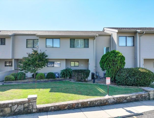 160 Long Island Bay Apt 48, Hot Springs, AR 71913