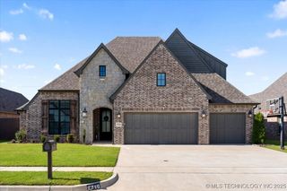 7710 N 147th East Avenue, Owasso, OK 74055