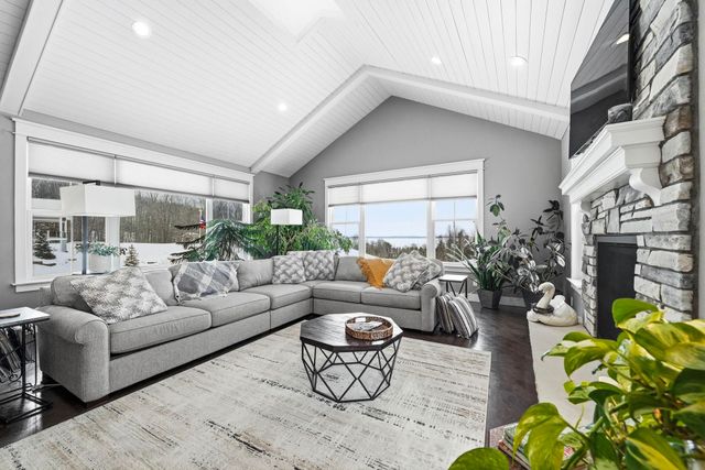 6815 S Rolling Hills Drive, Bingham Twp, MI 49684