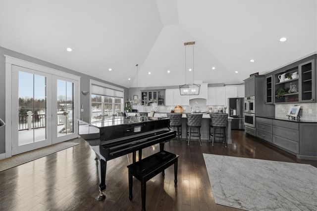 6815 S Rolling Hills Drive, Bingham Twp, MI 49684