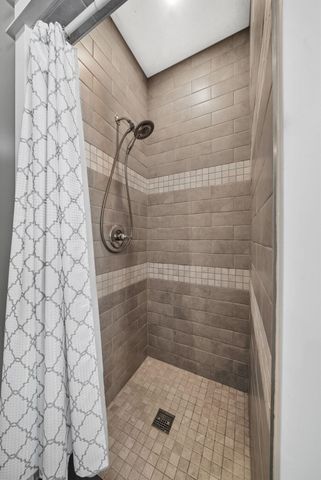 6815 S Rolling Hills Drive, Bingham Twp, MI 49684