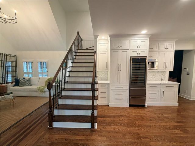 1402 Downington View NW, Acworth, GA 30101